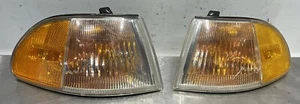 1992-1995 Honda Civic EG 4 Door Sedan OEM Stanley Amber Clear Corner Lights - Picture 1 of 9