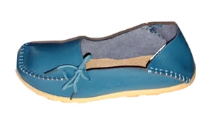 NEU Damenschuhe 8,5 türkisblau Leder bequeme flache Schuhe gepolsterte Halbschuhe - Bild 1 von 7