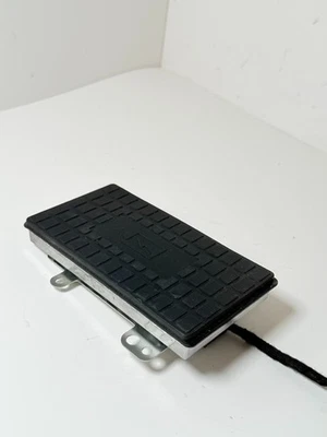 2021 FORD EXPLORER WIRELESS CHARGING CONTROL MODULE | OEM LL1T-19J235-AA - Image 1 of 4