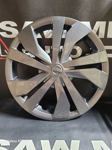 Wheel Cover HubCap 15" Fits 20-25 VERSA 1042135 - Picture 1 of 5