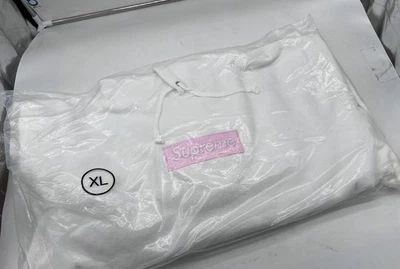 Talla XL en MANO - Sudadera con Capucha Supreme Box Logo FW25 Blanco Rosa Extra Grande Foto 1 de 3
