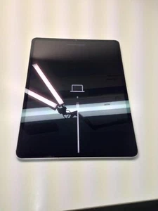 Apple iPad Pro 6. Gen 128GB Wi-Fi + 5G 12,9 Zoll Silver Silber Defekt - Bild 1 von 15