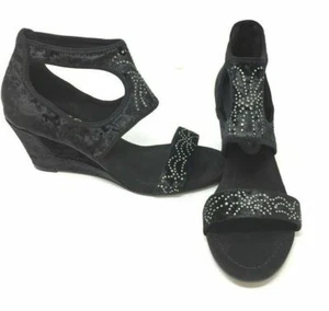 New York Transit Natural Pretty Wedge Sandals Black Size 10 M - Picture 1 of 3