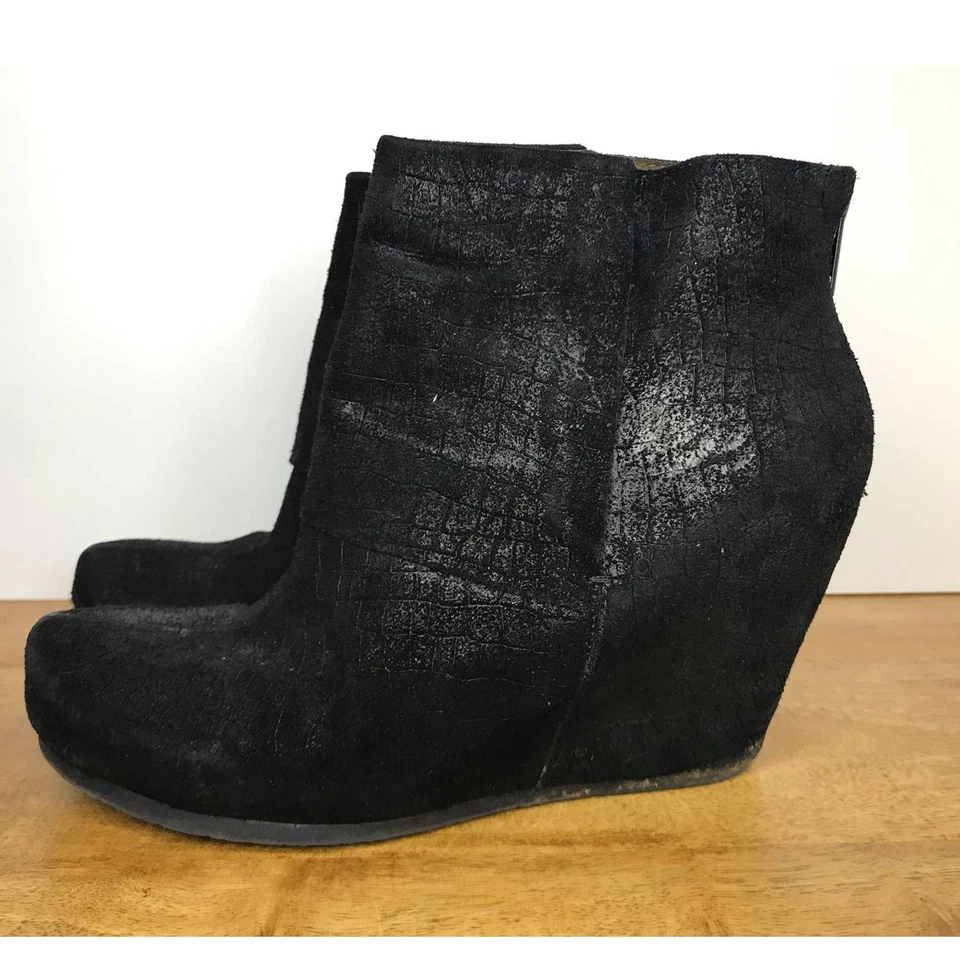 Botines de cuña ocultos de cuero negro OTBT para mujer talla 8 Foto 1 de 4
