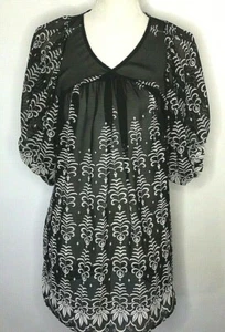 Romeo & Juliet Couture Dress Size Small Black White Sheer Short Sleeve V-Neck - Picture 1 of 5