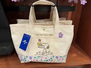 USJ Peanuts Snoopy Mini Tote Bag Lunch Bag Universal Studios Japan Exclusive - Picture 1 of 4