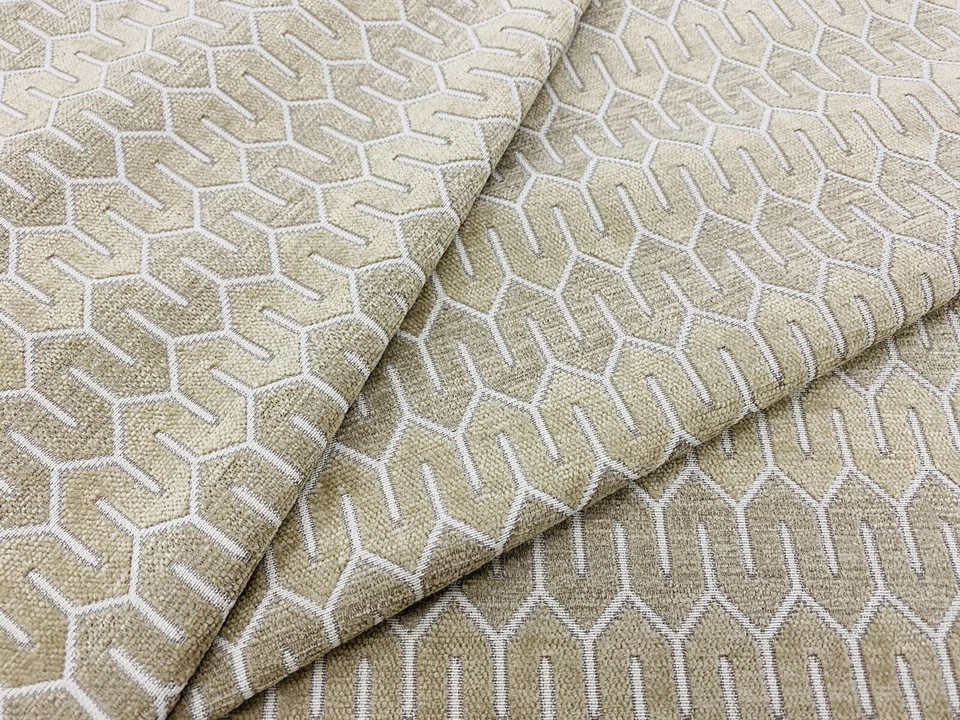 Kravet Geometric Jacquard Natural Beige Upholstery Fabric 3.65 yds 34376-16