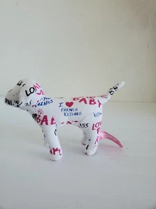 VICTORIA'S SECRET Love Pink,GRAFFITI  Mini Dog, French Kiss - Picture 1 of 5