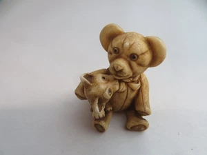 HARMONY KINGDOM QT'S BEAR HUG TEDDY BEAR FIGURINE QTTE - Picture 1 of 3