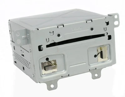 Buick Regal 2013 Chevrolet Camaro GMC Terrain AM FM XM mp3 CD radio 23135481 Foto 1 de 4