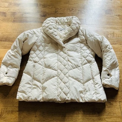 Larry Levine Womens Cream Down Winter Coat Sz Xl Puffer elegant quilted collar - Image 1 of 4