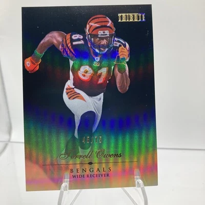 2010 Topps Tribute 45/75 Black Refractor Terrell Owens Bengals Imperfections - Image 1 of 4