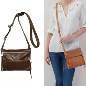 Borsa a tracolla NUOVA HOBO Cassie Cafe in pelle cognac - Foto 1 di 16