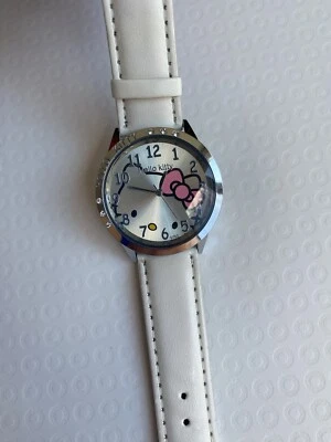 Hello Kitty Watch Silver Case - Image 1 of 4