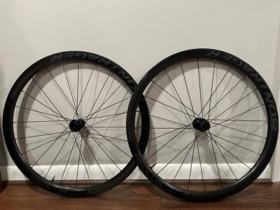 Juego de ruedas Bontrager RSL37, 700c, 21mm ancho interno, usado Foto 1 de 2