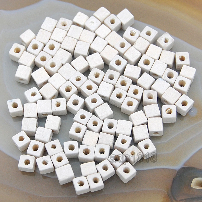 Cubos de madera natural espaciador cuentas artesanales de madera sueltas 5x5 mm 200 un. Foto 1 de 1