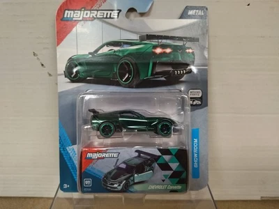 CHEVROLET CORVETTE GREEN SHOWROOM DELUXE /apx 1:64 MAJORETTE
