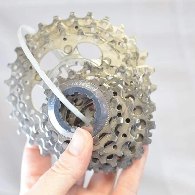 Cassette Shimano Ultegra 6700 CS-6700 10 velocidades 12-27 Foto 1 de 4