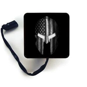 Máscara Casco Espartano Bandera EE. UU. Negra Diseño Personalizado Enganche Cubierta Luz de Freno LED - Imagen 1 de 6
