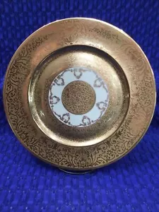 H & E SELB BAVARIA HEINRICH & CO PORCELAIN PLATE WITH GOLD RELIEF FRONT DESIGN - Picture 1 of 10