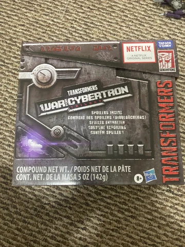 Transformers Nemesis Prime Netflix Spoiler Pack War For Cybertron Black Optimus Cover