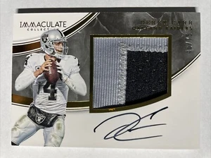 2016 Immaculate DEREK CARR 2 Color Patch On Card Auto 40/75 Raiders - SAINTS - Picture 1 of 2