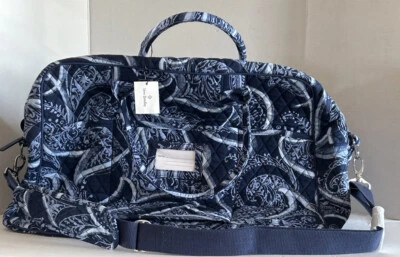 NWT VERA BRADLEY GRAND TRAVELER NAVY BLUE INDIGO QUILTED LUGGAGE CARRYON BAG - Image 1 of 4