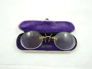 OCCHIALI ANTICHI NASO SENZA STANGHETTE MODA FASHION VINTAGE 1800 XIX SECOLO 1900 - Picture 1 of 7