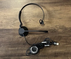 Jabra USB Headset w/Microphone For Computers, Long Cord, On-cord Volume Control - Picture 1 of 4