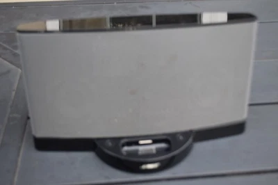 Bose SoundDock Series II Digital Music Speaker System iPod iPhone 30 Pin Adapter - Image 1 of 4