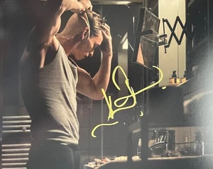 Foto 8x10 firmada por Eddie Redmayne El día del chacal - Imagen 1 de 1