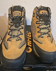 Hi-Tec Skamania Mid waterproof brown/gold hiking boot size 11 MEDIUM NIB - Picture 1 of 4