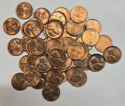 1957 P Lincoln Wheat Penny Roll Carbon Spots Uncirculated  (50) Coins #A-342 - Image 1 of 4