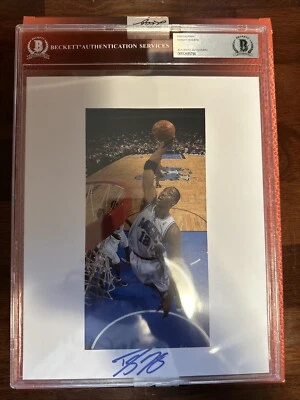 Dwight Howard 8X10 Beckett Authenticated AUTO Orlando Magic - Image 1 of 4
