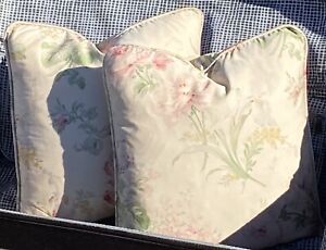 2pc Ralph Lauren Therese Floral Cotton Pillows 17” Square VGC