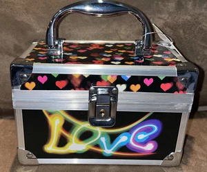 LOVE TRINKET JEWELRY BOX w/HANDLE HEARTS SUPER CUTE! 6.75” x 4.25” x 4.5” - Picture 1 of 4