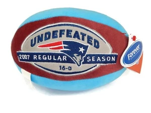 TOM BRADY QB NEW ENGLAND PATRIOTS 2007 Perfect Regular Season Plush Football - Picture 1 of 5