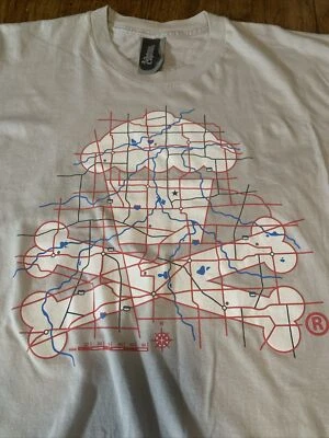 Camiseta Johnny Cupcakes Suitcase Your Back To Basics 2010 gráfica grande Foto 1 de 4