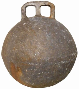 RARE LATE 19TH C AMERICAN PRIMITIVE ANTIQUE HOLLOW, ROUND LEAD BALL FISHING BUOY - Picture 1 of 12