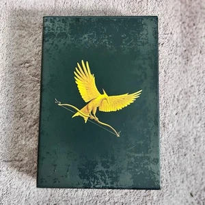 The Hunger Games Collectors' Edition by Suzanne Collins (Hardcover, 2011) - Picture 1 of 11