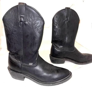 JUSTIN BOOTS JB1104 Stivali da cowboy western in pelle nera da uomo 9 D -- INDOSSATI UNA VOLTA! - Foto 1 di 12