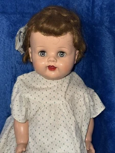 Vintage Ideal Saucy Walker Puppe Kunststoff Flirty Eyes 22" 1950’s - Bild 1 von 13