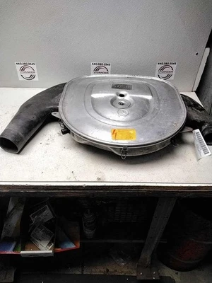 86 87 88 89 90 91 MERCEDES 126 560SEL Purificador de aire Foto 1 de 2