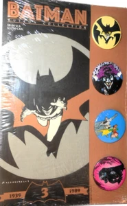 Batman 1989 50. Jahrestag KNOPFSAMMLUNG Set #3 Vintage Film DC Universum - Bild 1 von 4