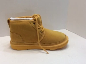 UGG Neumel II Kids Boys Chukka Boots Suede Amber Authentic NIB Size 5 - Picture 1 of 5