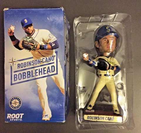 Robinson Cano Bobblehead Seattle Mariners Throwing Arm Pose 2016 Root Sports NIB Cover