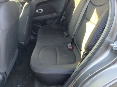 Kia Soul 2015 asiento trasero fabricante original ZVWOH Foto 1 de 2