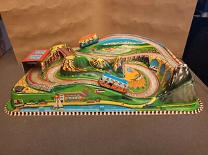 Technofix 312 "Treno Montagne Rocciose", 2 vagoni, funzionante, made in Germany, 1965 - Foto 1 di 20