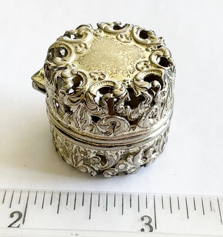 Antique Art Nouveau Sterling Fancy Thimble Holder Cover