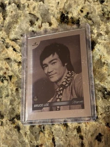 BRUCE LEE KEEPSAKE 50TH ANNIVERSARY CARD # 19 - Picture 1 of 2